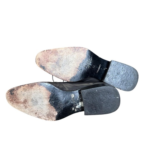 90s Prada office siren minimalist gray leather lace up oxfords

Women's size 38 - Picture 5 of 5